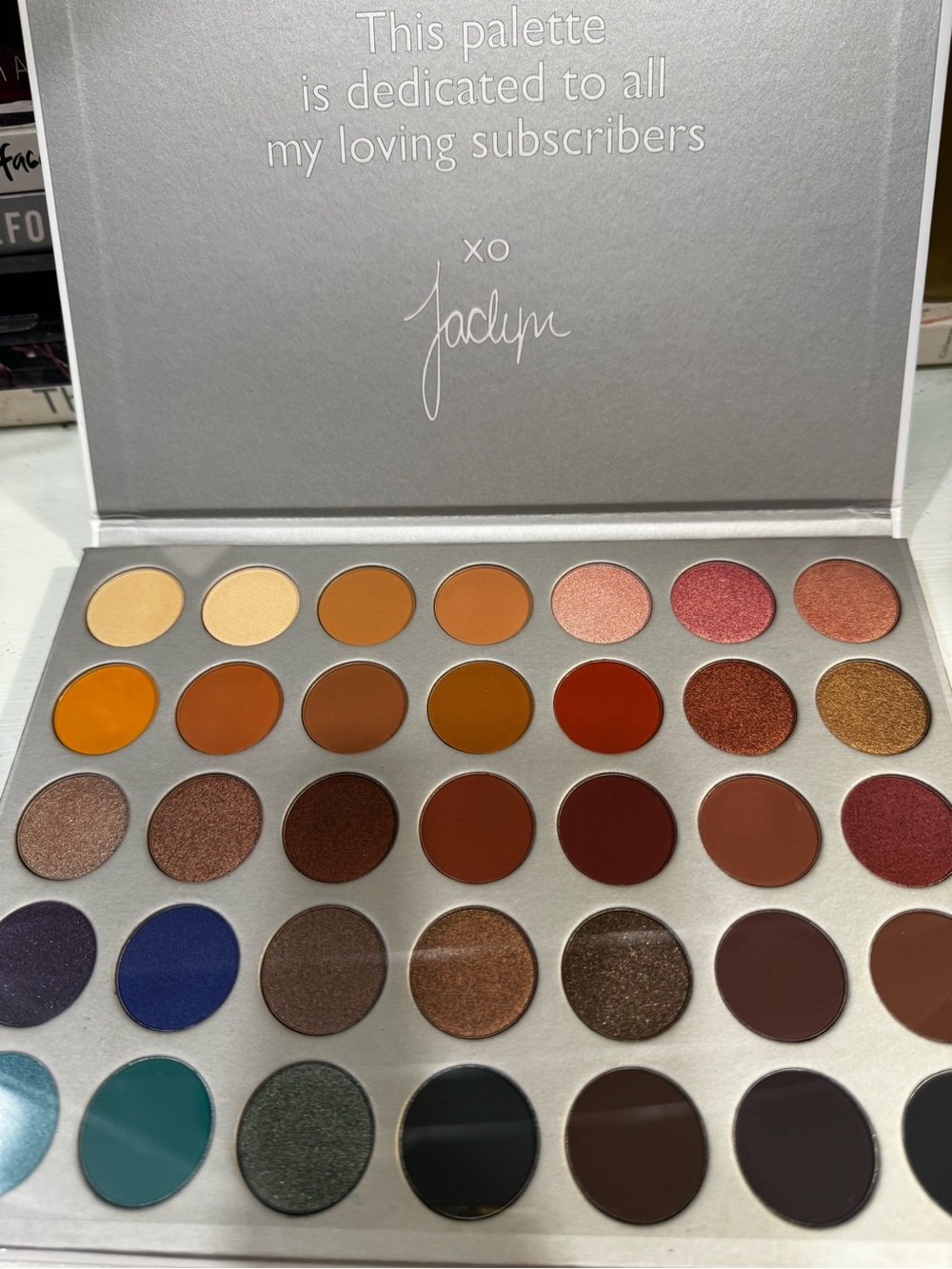 Morphe Multicolor Eyeshadow Palette - Neutrals, Warm Browns & Jewel Tones